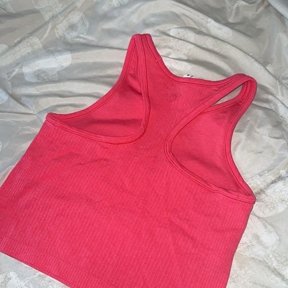 Ebb to Street Cropped Racerback Tank Top - Picture 4 of 4